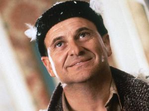 Saksi Kutukan Home Alone, Joe Pesci dan Luka Bakar Serius di Kepalanya
