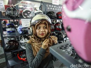 Helm Khusus Hijabers Helm Khusus Hijabers