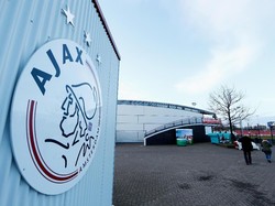 Ajax Tak Akan Jual Murah Pemain-pemainnya