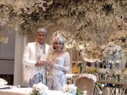 Guntur Triyoga dan Apristiyah Devila Resmi Menikah