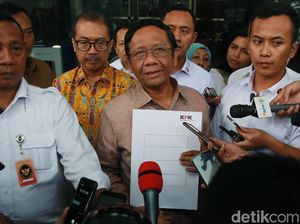 Momen Mahfud Md Setoran LHKPN ke KPK