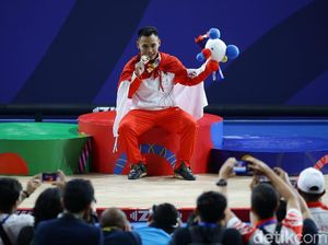 Momen Eko Yuli Sabet Emas SEA Games 2019 Momen Eko Yuli Sabet Emas SEA Games 2019
