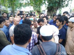 Cekcok Masalah Spanduk, 2 Kelompok Mahasiswa USU Saling Serang