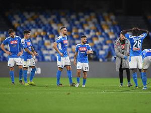 Usai Menang Besar dan Lolos ke 16 Besar, Napoli Pecat Ancelotti