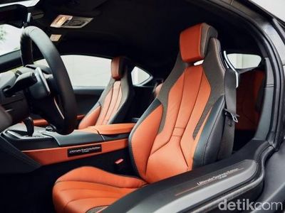Edisi Terakhir BMW i8