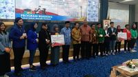 Penyaluran Beasiswa Khusus Karyawan
