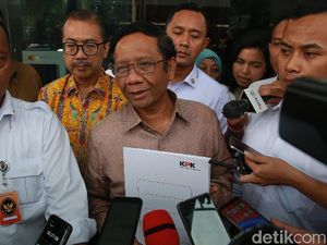 Mahfud Md: Presiden Belum Putuskan Keluarkan Atau Tidak Perppu KPK