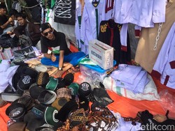 Dagang Peci di Reuni 212, Pedagang Ini Raup Omzet Jutaan Rupiah