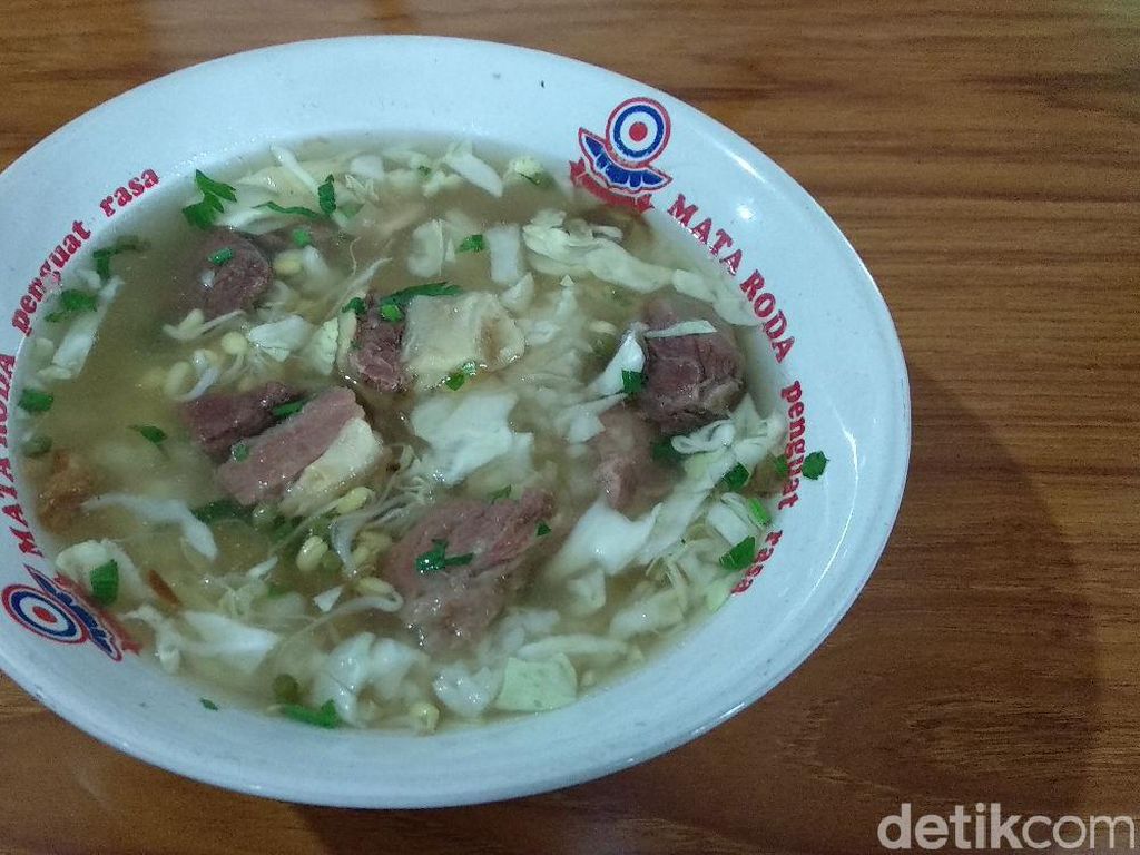 Soto Soleh Al Barokah: Slruup! Soto Daging yang Lezatnya Teruji 60 Tahun Soto Soleh Al Barokah: Slruup! Soto Daging yang Lezatnya Teruji 60 Tahun