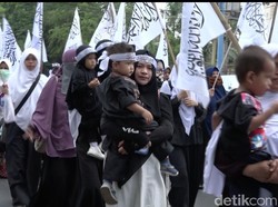 Umat Islam Sulsel Gelar Aksi Bela Nabi di Makassar