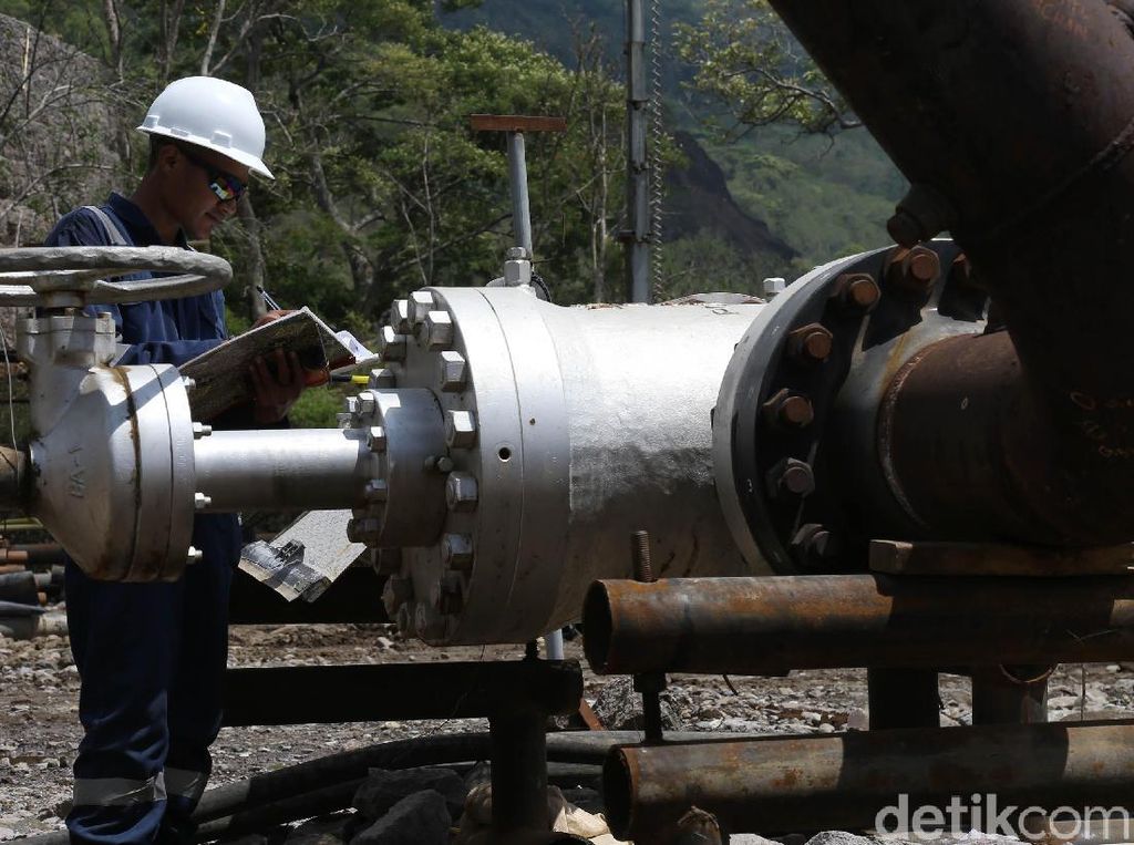 RI Butuh Rp 1.000 T untuk Kejar Target 45 GW Energi Terbarukan di 2025 RI Butuh Rp 1.000 T untuk Kejar Target 45 GW Energi Terbarukan di 2025