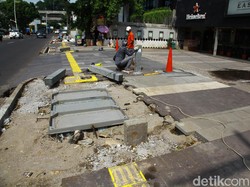 Pemprov DKI Akan Tata Trotoar di 10 Ruas Jalan Jakarta