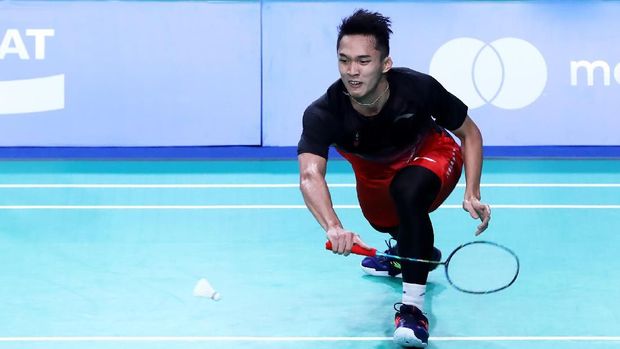 Jonatan jadi bagian dari tim Indonesia yang memenangkan medali emas beregu putra di SEA Games 2017.