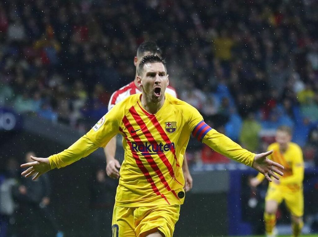 Rayakan Gol ke Gawang Atletico, Messi Dilempar Payung Rayakan Gol ke Gawang Atletico, Messi Dilempar Payung