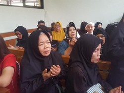 Jelang Vonis First Travel, Jemaah Berharap Aset Dibalikin ke Jemaah