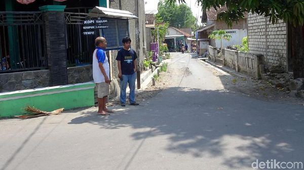 Melihat Lokasi Pembakaran Sadis 2 Pria di Rembang