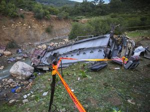 26 Orang Tewas di Tunisia Usai Bus Wisata Jatuh ke Jurang