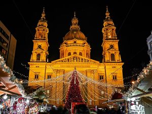 Ada Tawaran Dibayari Jalan-jalan Keliling Pasar Natal di Eropa