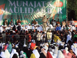 Video Polri Tegaskan Akan Bubarkan Reuni 212