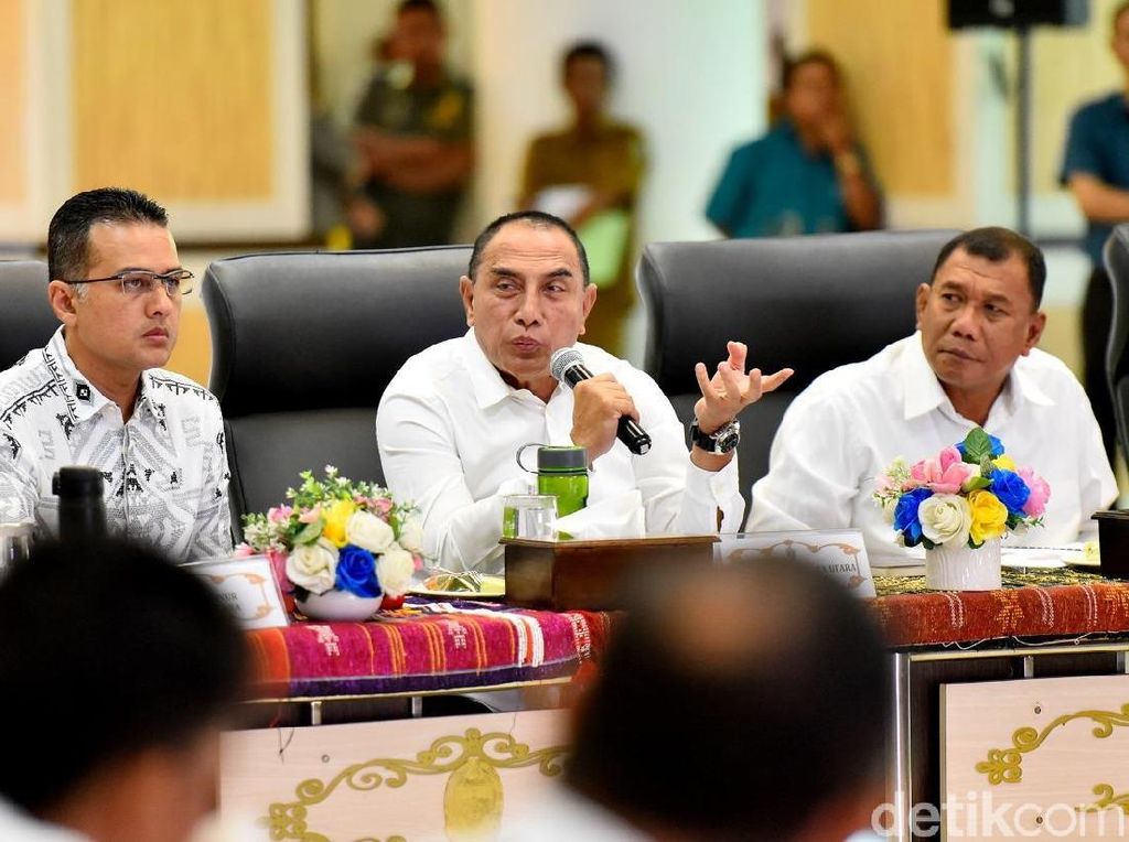 Pemprov Sumut Akan Bangun Sport Center Berdesain Pohon Sawit Pemprov Sumut Akan Bangun Sport Center Berdesain Pohon Sawit