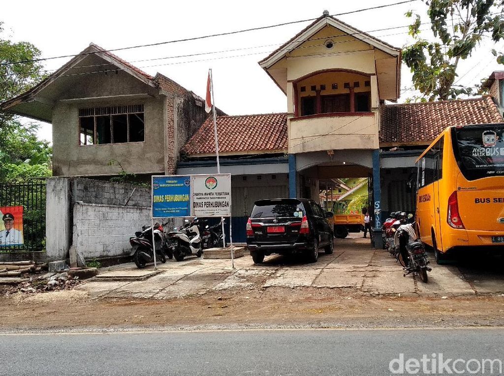 20 Kantor SKPD di Pangandaran Masih Ngontrak Rumah dan Bekas SD 20 Kantor SKPD di Pangandaran Masih Ngontrak Rumah dan Bekas SD