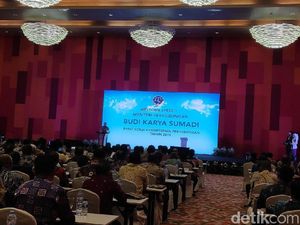 Soroti Kebersihan Bandara, Menhub: Kalau Mau Santai Jangan Jadi Abdi Negara