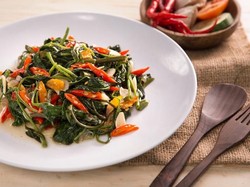 Resep Tumis Kangkung dengan Paduan Terasi Hingga Saus Tiram