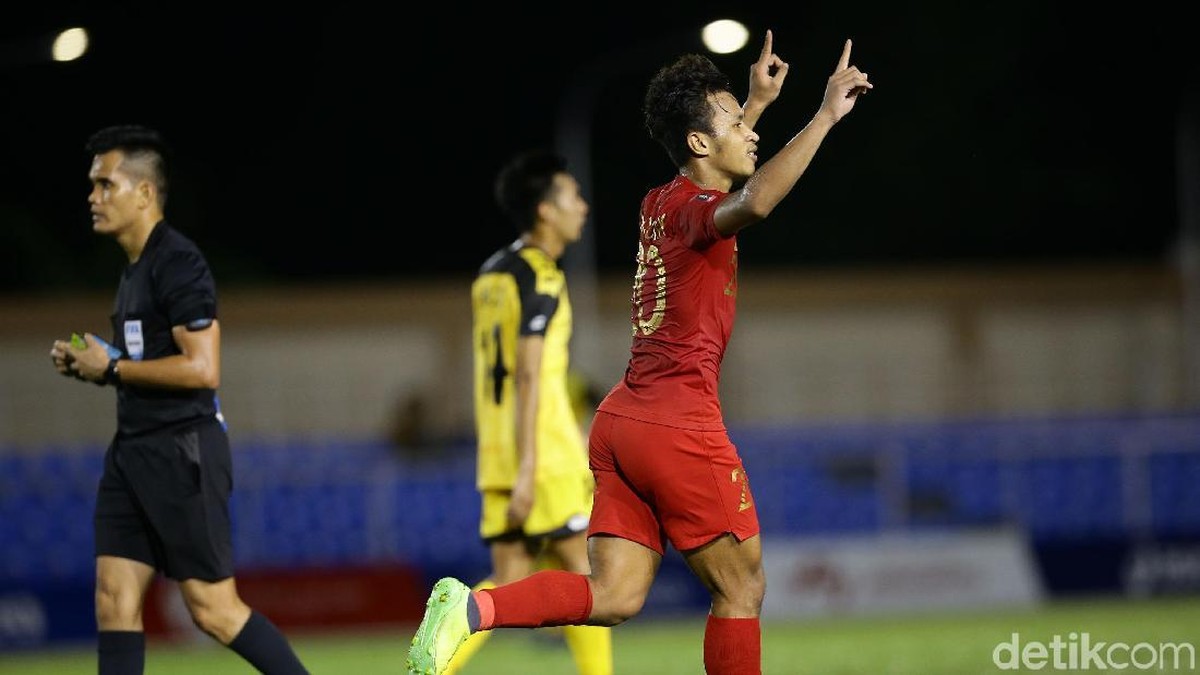 Osvaldo Haay mencetak hat-trick saat Indonesia menang telak atas Brunei Darussalam di SEA Games 2019 (Foto: Grandyos Zafna/detikcom)