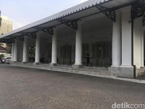 Demokrat DKI Minta PKS-Gerinda Selesaikan Kemelut Cawagub Demokrat DKI Minta PKS-Gerinda Selesaikan Kemelut Cawagub