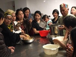 Puji Rahayu Bantu Obati Rasa Kangen Tempe Lewat Kursus Gratis di Sydney