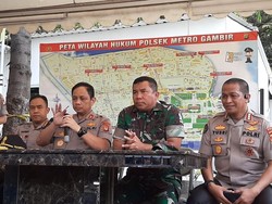 Picu Ledakan di Monas, Apa Kandungan Granat Asap?