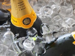 AS Ancam Balas Kebijakan Pajak Prancis Atas Perusahaan Digital Besar