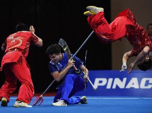 Aksi Wushu Beregu Putra yang Berbuah Emas