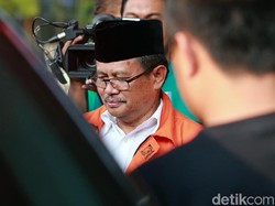 Periksa Eks Bupati Supendi, KPK Cecar Dugaan Aliran Uang ke DPRD Jabar