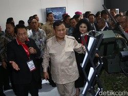 Saat Jokowi Minta Prabowo Tawar Harga Alat Perang