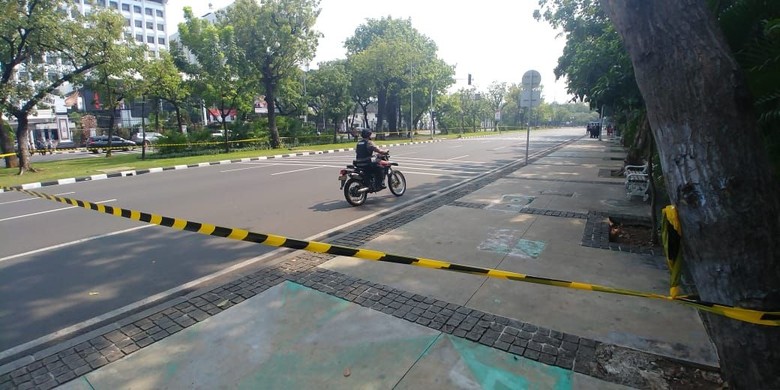 Ledakan di Monas, Jalan Medan Merdeka Utara Arah Istana Ditutup Ledakan di Monas, Jalan Medan Merdeka Utara Arah Istana Ditutup