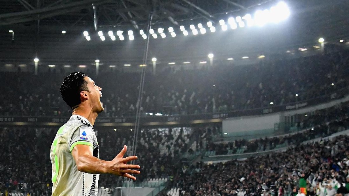 Cristiano Ronaldo kembali gagal menangi Ballon dOr. (Foto: Alessandro Sabattini/Getty Images)