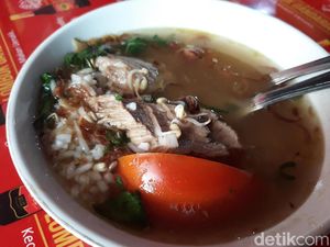 Soto Pak Keman Solo, Soto Sapi Favorit Puan Maharani dan Gibran Soto Pak Keman Solo, Soto Sapi Favorit Puan Maharani dan Gibran