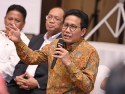 Terinspirasi Lagu Koes Plus, Mendes Ingin Desa Jadi Tanah Surga