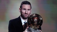 Messi dinobatkan sebagai pemenang Ballon dOr 2019 dalam upacara penghargaan yang berlangsung di Theatre Chatelet, Paris, Senin (2/12) malam waktu setempat.