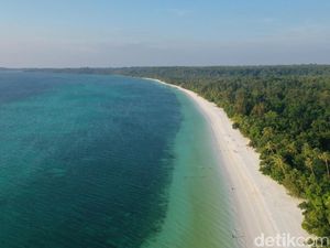 Keran Ekspor Pasir Laut Dibuka, Sandiaga Jamin Tak Merusak Pariwisata Keran Ekspor Pasir Laut Dibuka, Sandiaga Jamin Tak Merusak Pariwisata