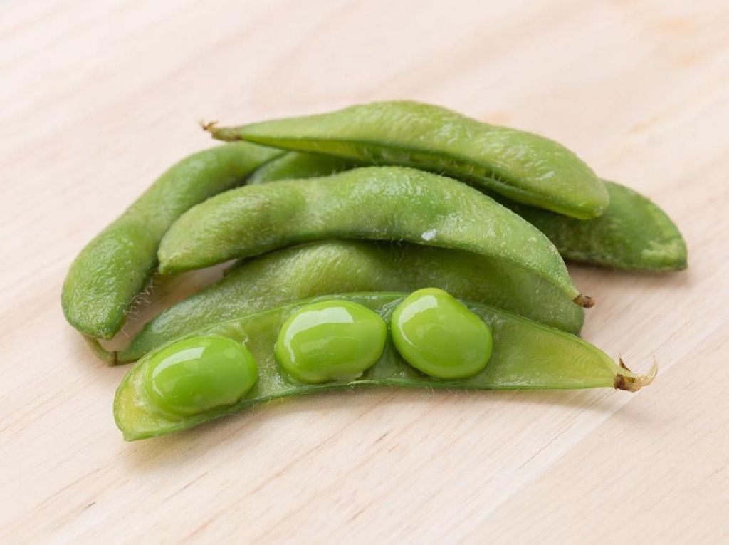 9 Manfaat Mengejutkan Edamame untuk Kesehatan 9 Manfaat Mengejutkan Edamame untuk Kesehatan