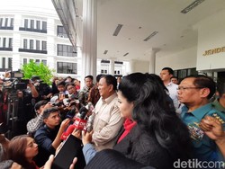 Prabowo Pantau Investigasi Ledakan Granat di Monas