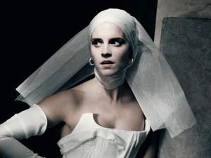 Penampilan Kristen Stewart Hingga Emma Watson untuk Kalender 2020 Penampilan Kristen Stewart Hingga Emma Watson untuk Kalender 2020