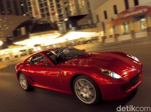 Dirazia, Perusahaan Pemilik Ferrari Janji Lunasi Pajak Rp 129 Juta Dirazia, Perusahaan Pemilik Ferrari Janji Lunasi Pajak Rp 129 Juta