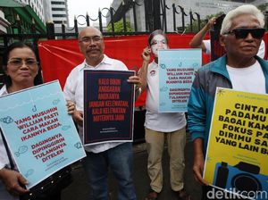 Aksi Dukung William soal Anggaran Lem Aibon