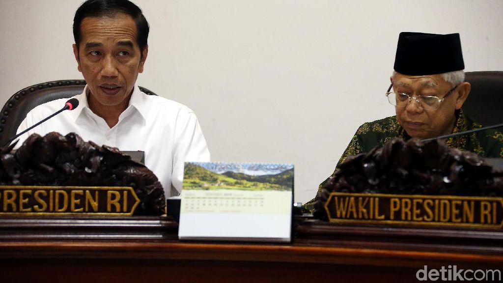 Jokowi Bahas Pengelolaan Cadangan Beras Jokowi Bahas Pengelolaan Cadangan Beras