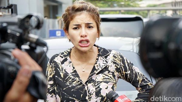 Duar! Ledakan Emosi Nikita Mirzani soal Tagihan Listrik Rp 26 Juta
