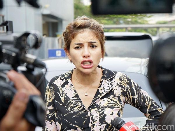 Duar! Ledakan Emosi Nikita Mirzani soal Tagihan Listrik Rp 26 Juta