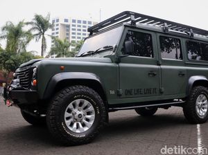 Modifikasi Land Rover Defender Sang Jenderal Modifikasi Land Rover Defender Sang Jenderal
